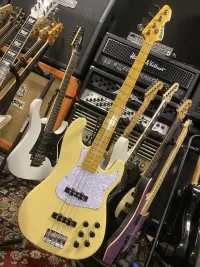 Markbass GV-4 Basszusgitár - Heat [Ma, 19:32]