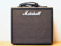 Marshall CODE 25   4-utas pedállal