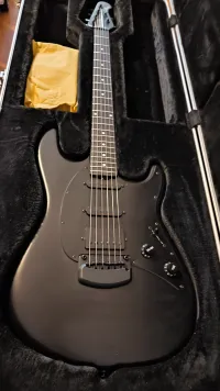 Music Man Stealth Black Cutlass Elektromos gitár - PolicsPeti [Ma, 13:08]