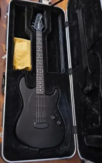 Music Man Cutlass Stealth Black RS - 2020 Elektrická gitara - PolicsPeti [Yesterday, 12:43 pm]