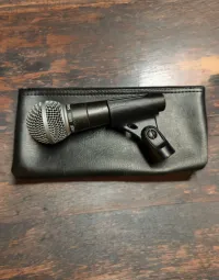 Shure SM58 Micrófono [February 15, 2026, 5:32 pm]