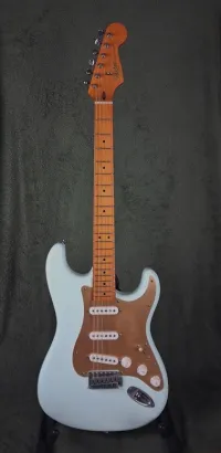 Squier 40th anniversary stratocaster