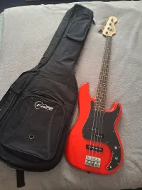 Squier Affinity pj Basszusgitár - LokTam [Ma, 09:20]