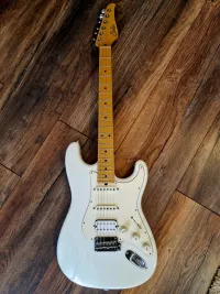 Suhr Classic Pro Elektrická gitara - Mr Smith [Today, 9:52 am]
