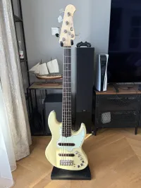 Xotic XJ-1T 5 Bajo de 5 cuerdas - Maksai Csaba [Yesterday, 10:18 am]