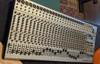 Behringer Eurodesk SL3242FX-PRO