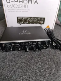 Behringer Umc202HD Külső hangkártya - Ágnes1 [Ma, 11:32]