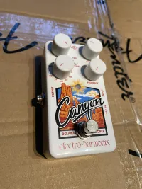 Electro Harmonix Canyon