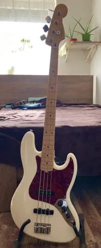Fender Jazz Bass MN PWT