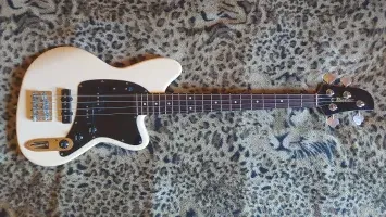 Ibanez TMB-30 IV Bajo eléctrico - Pécsy Áron [Today, 12:23 pm]