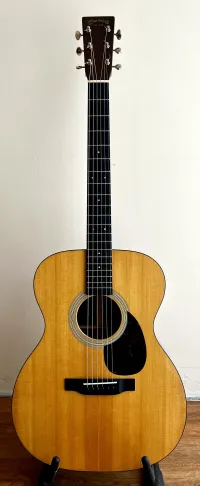 Martin OM-21