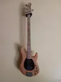 Music Man Sterling 4HS