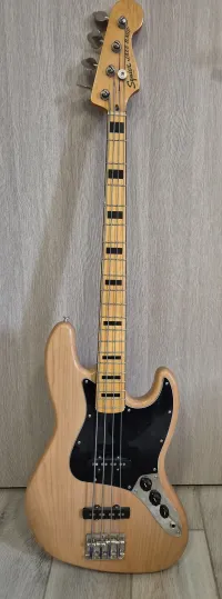 Squier Jazz Bass Classic Vibe