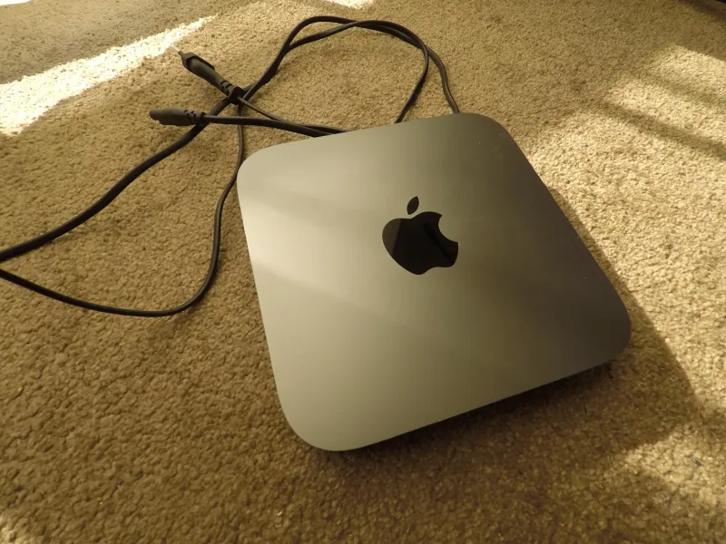 Apple Mac Mini 2018 i5, 16GB Ram, 500GB HD, Sequoia Egyéb