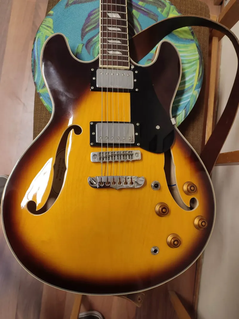 Aria Pro II TA Classic Jazz guitar