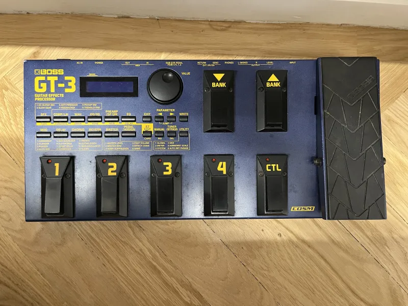 BOSS Gt-3 Multieffekt
