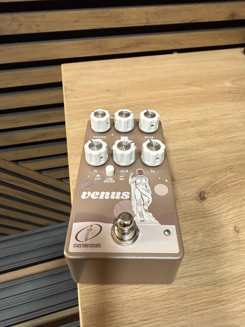 Crazy Tube Circuits Venus Pedál