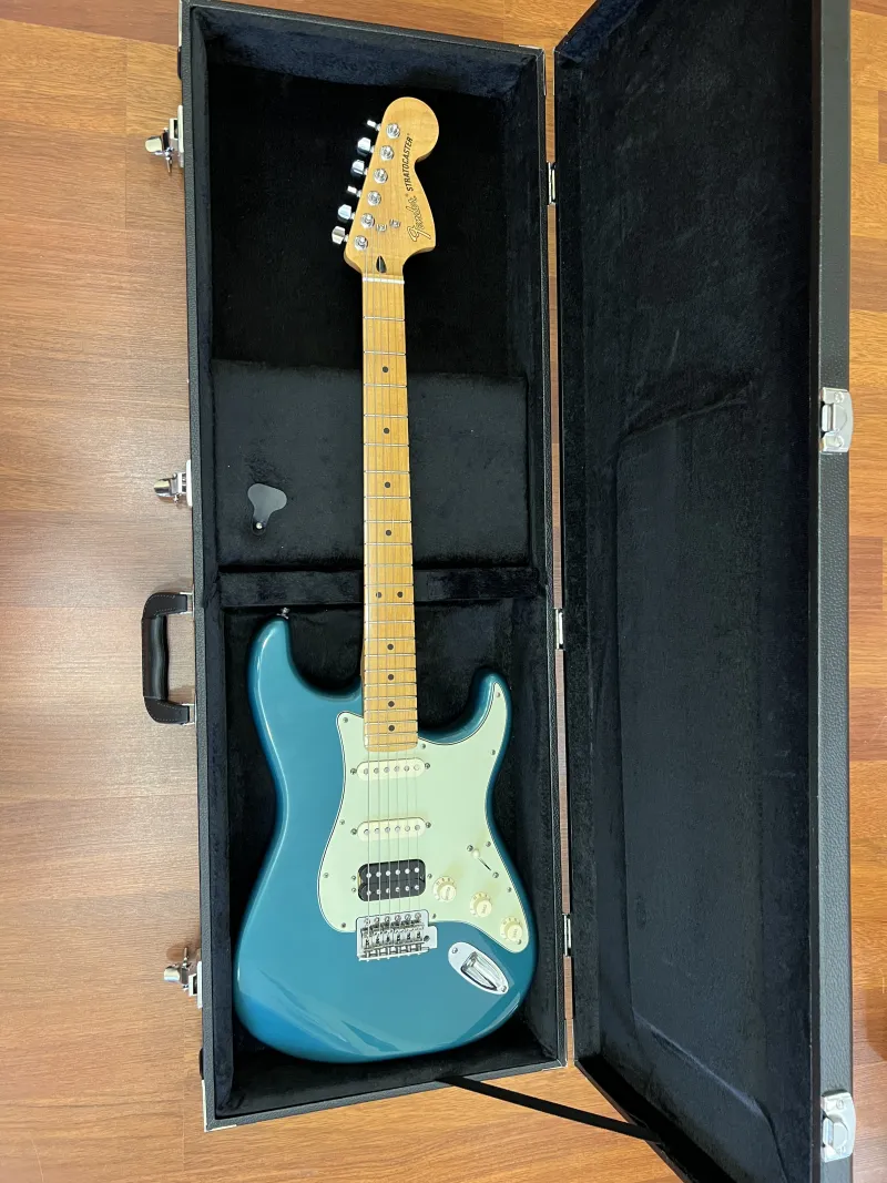 Fender Deluxe Statocaster Lone Star 2013 MiM E-Gitarre