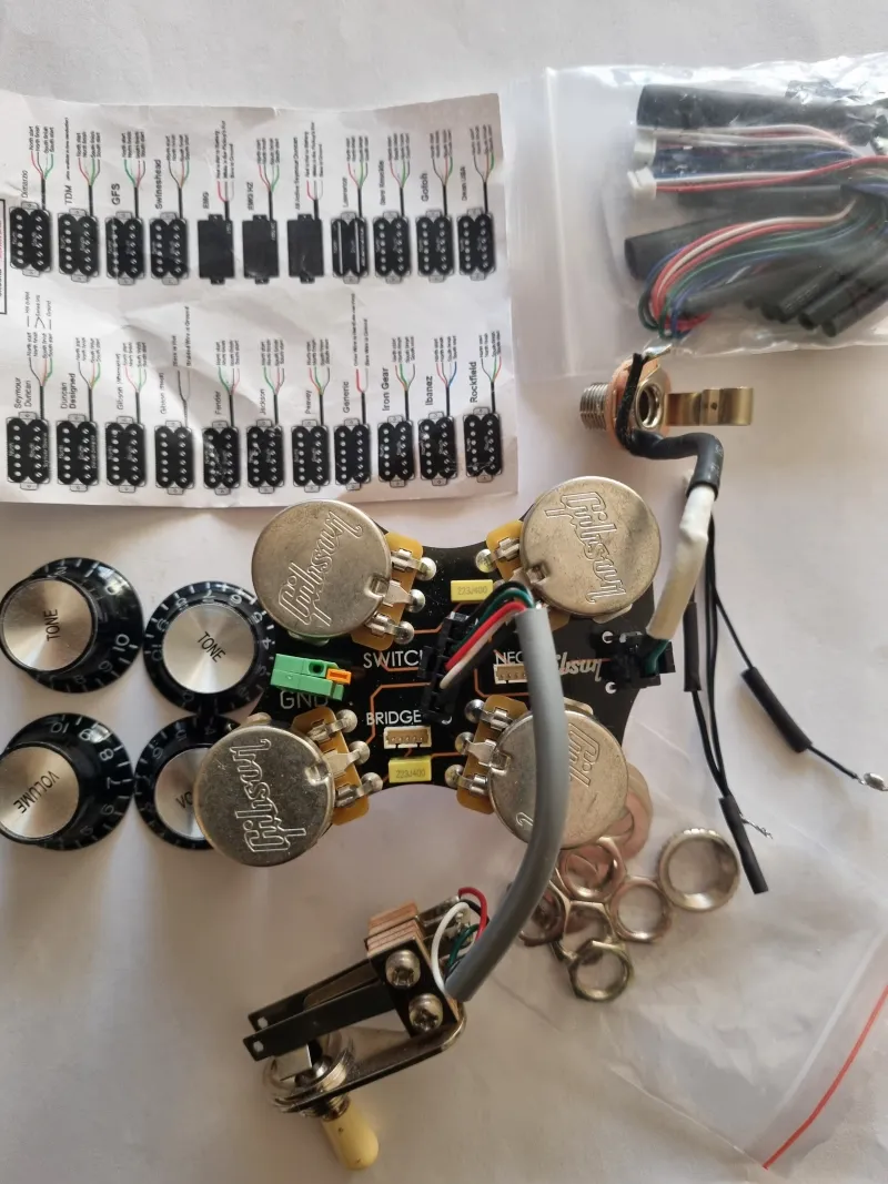 Gibson SG Standard Elektronika