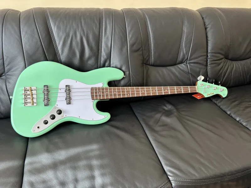 Harley Benton JB-62 Basszusgitár