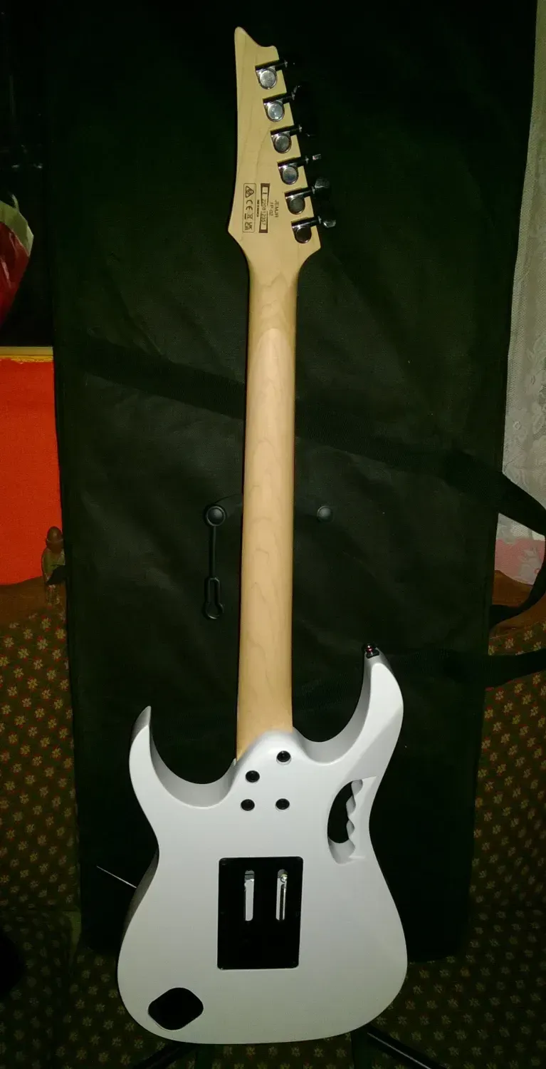 Ibanez JEMJR Elektromos gitár