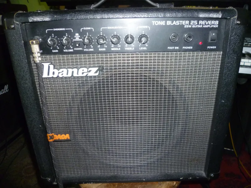 Ibanez Tone Blaster 25 Reverb Gitárkombó
