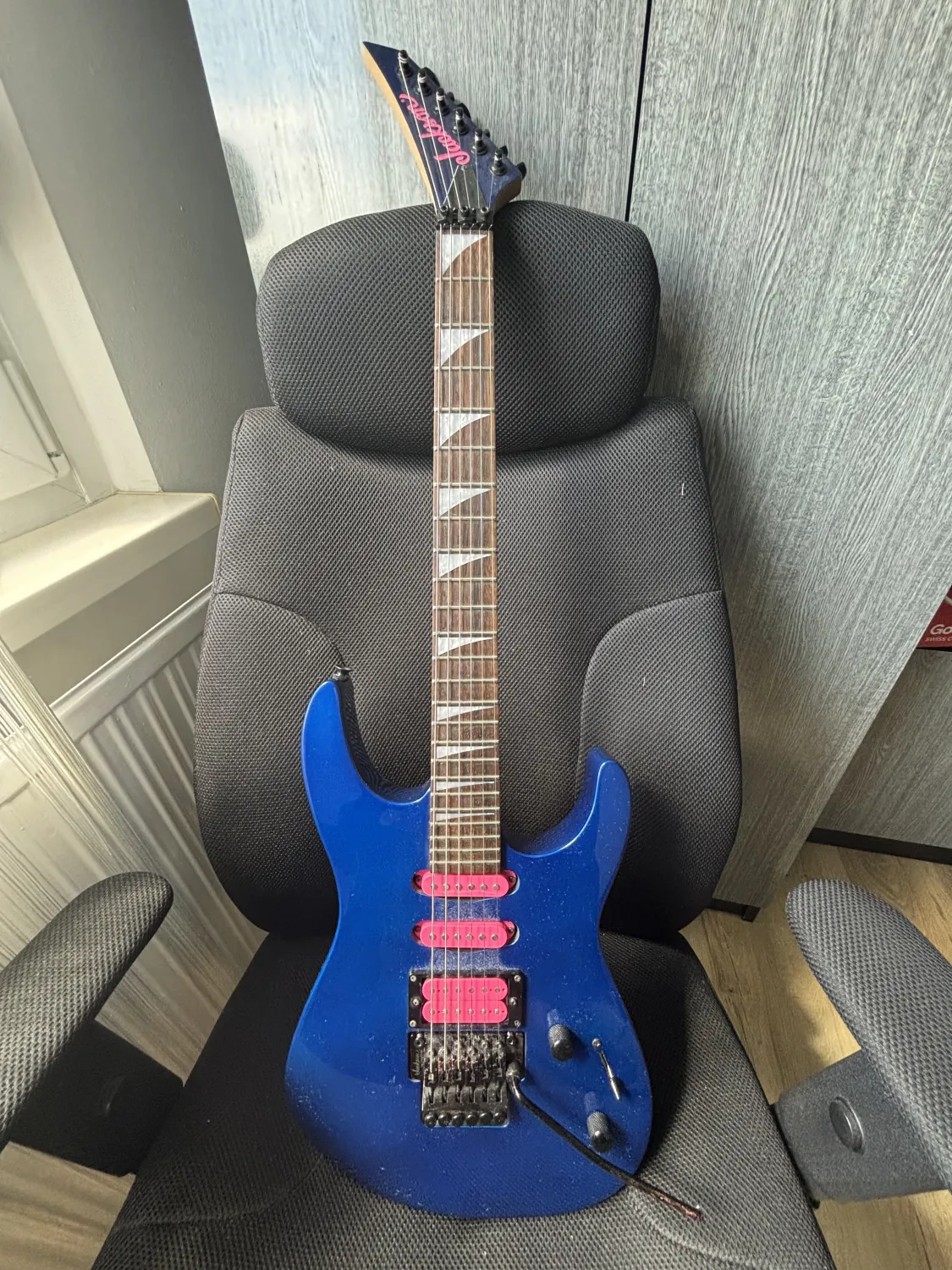 Jackson X Series Dinky DK3XR HSS IL Cobalt Blue E-Gitarre