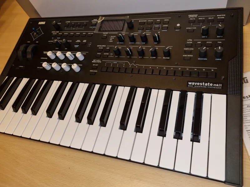 Korg Wavestate MK2 Synthesizer