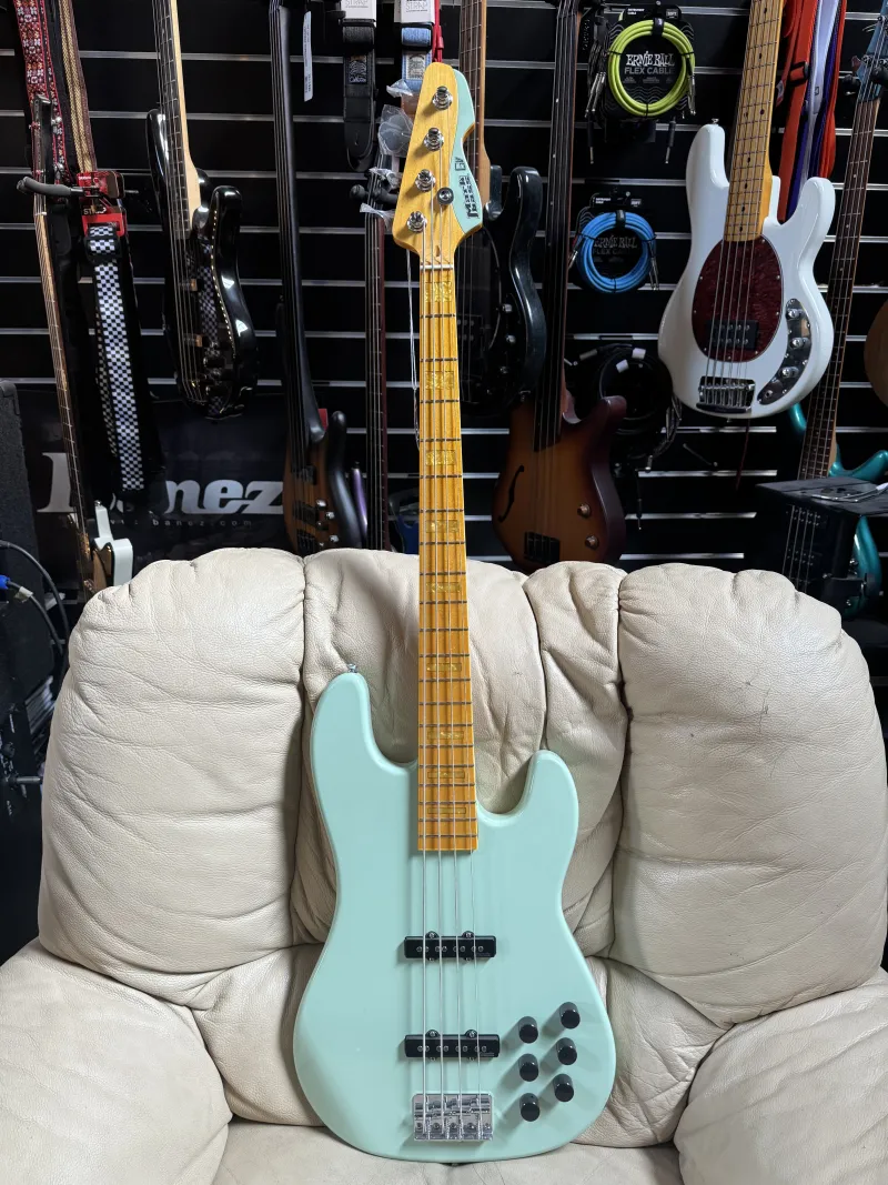 Markbass Gloxy 4 akt-passz Basgitara