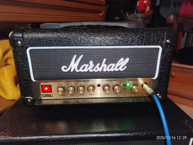 Marshall DSL1 Gitárerősítő-fej