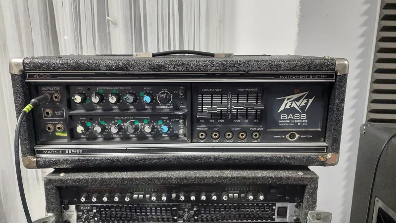 Peavey Mark III 400B Basszuserősítő-fej