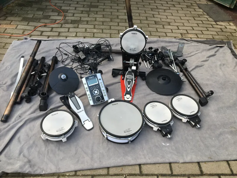 Roland TD 9 Elekronische Trommel