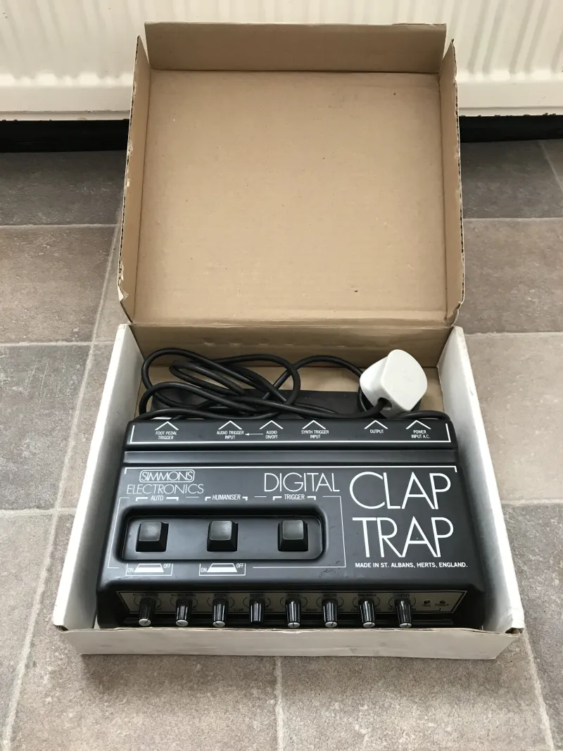 Simmons Digital Clap Trap Dobgép
