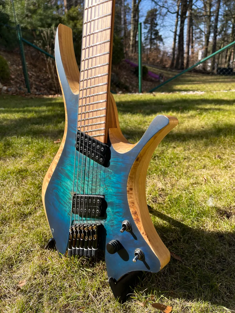 Skervesen Shoggie Custom 7 multiscale Guitarra eléctrica de 8 cuerdas