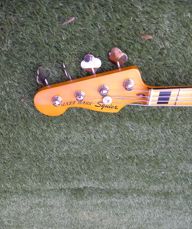 Squier Classic Vibe 70s Jazz Bass Linkshänder Bass