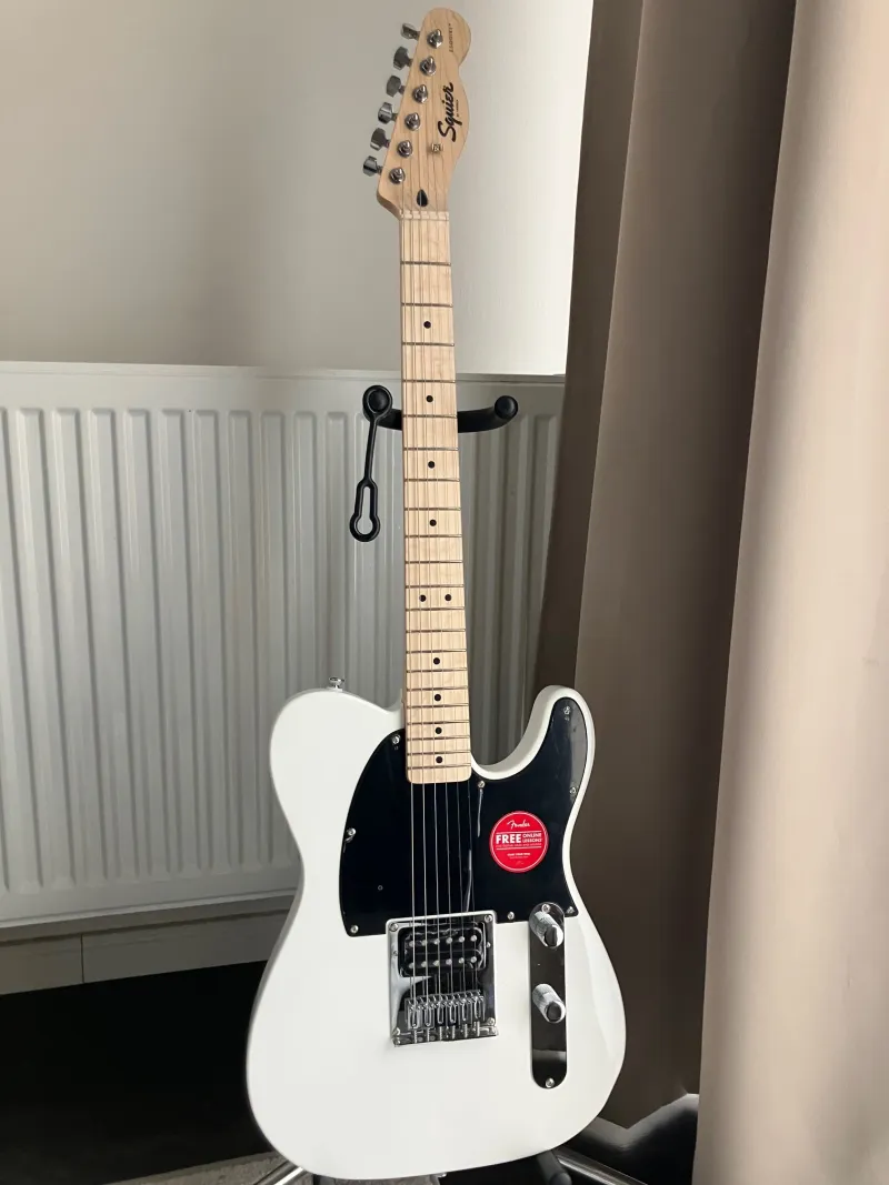 Squier Sonic Esquire Elektroakusztikus gitár