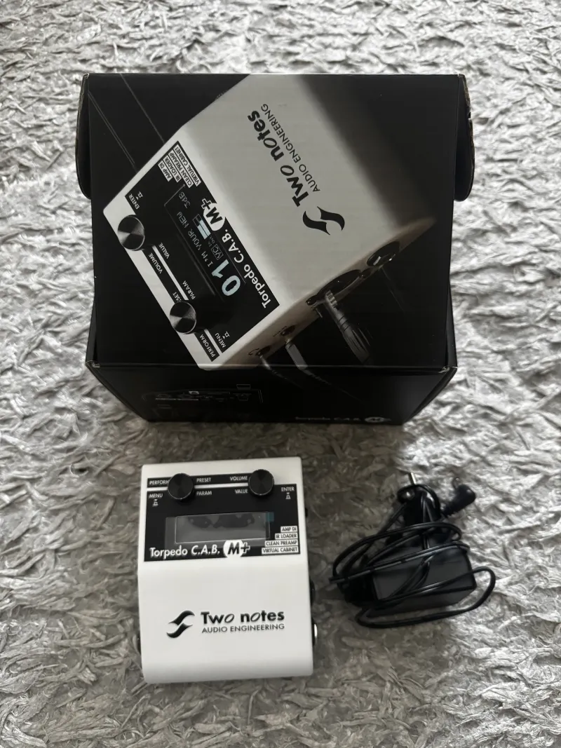 Two Notes CAB M+ Hangfalszimulátor