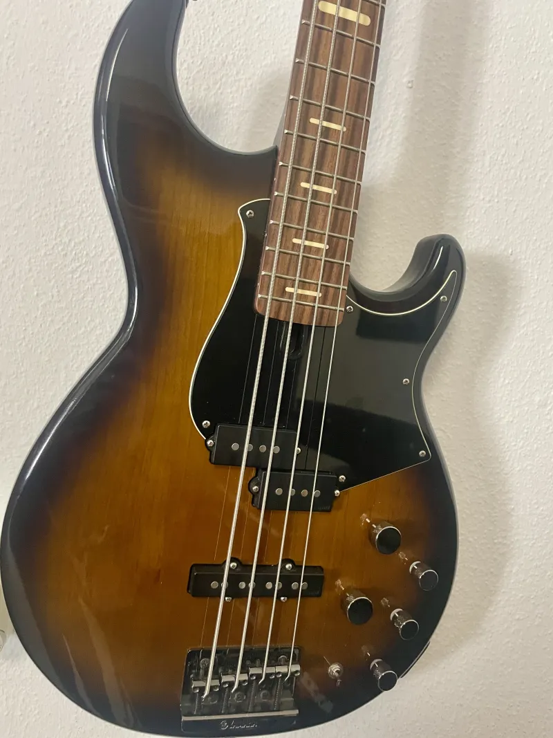 YAMAHA BB734A Dark Coffee Sunburst Basszusgitár