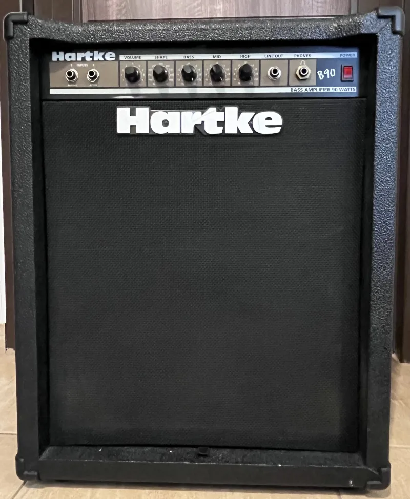 Hartke B90 Basszusgitár kombó