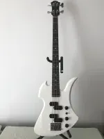 Fernandes MB 65 Bass Gitarre - Kovats Laszlo [Yesterday, 2:34 pm]