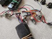 Squier Affinity Active komplett pickup+elektronika Bass guitar pickup - Oce [Today, 10:18 am]