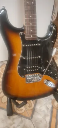 Squier Affinity Elektromos gitár - Jimmy03 [Ma, 07:54]