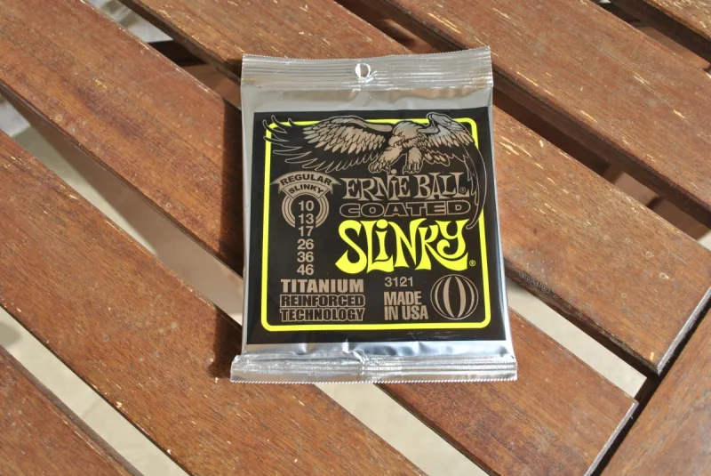 Ernie Ball 3121 Titanium RPS Regular Slinky 10-46 Húrkészlet