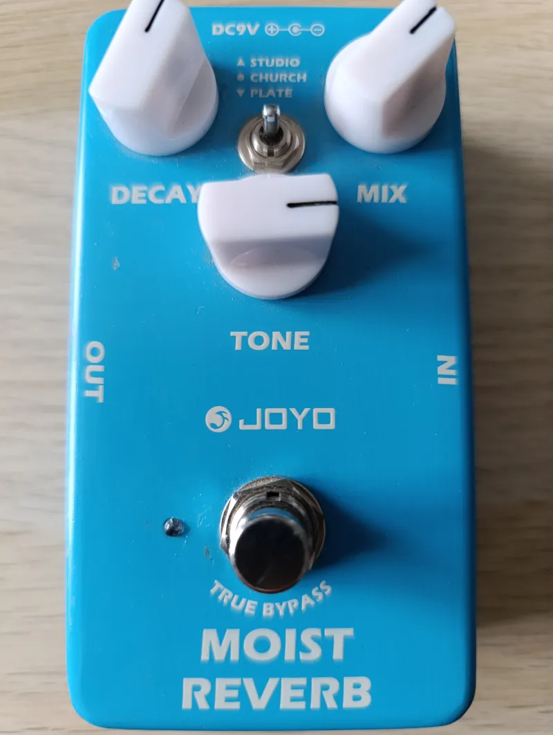 JOYO Moist Reverb pedál