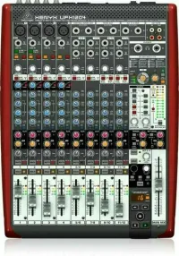 - Behringer Xenyx UFX1204  16 sávos USBFireWire