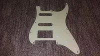 - Stratocaster HSS Floyd Rose Pickguard - leofender54 [Today, 11:04 am]