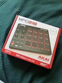 Akai MPD218 MIDI kontroller - Takács Márk Z. [Ma, 13:36]