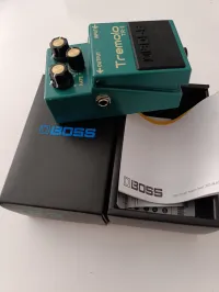 BOSS TR2 Tremoló pedál - ZosoZolee [Ma, 16:28]