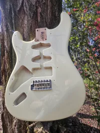 Eden Balkezes Allen  style Stratocaster