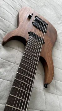 Egyedi készítésű Mercer Blackmachine B8 Elektromos gitár 8 húros - PMarci [2026.08.03. 17:25]